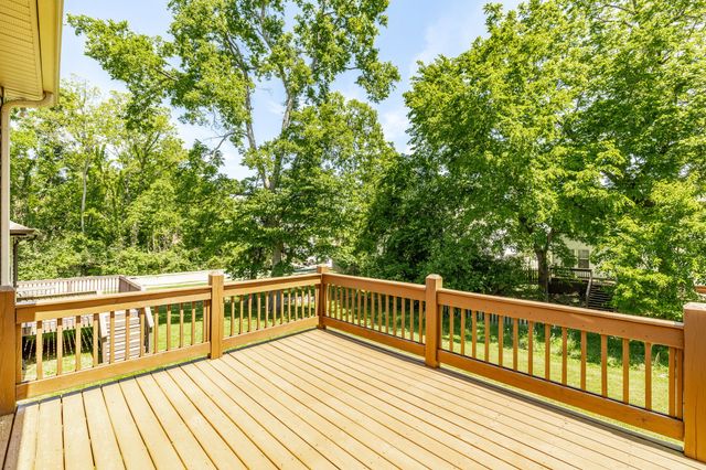 117 Otter Glenn Dr, Hendersonville, TN 37075