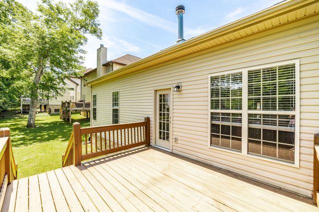 117 Otter Glenn Dr, Hendersonville, TN 37075