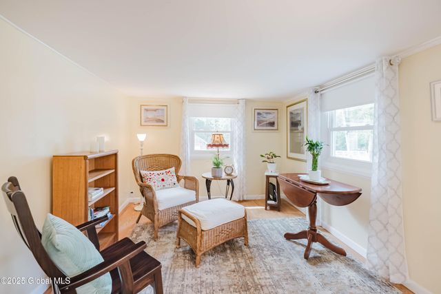 77 Davitt Lake Road, Poestenkill, NY 12018