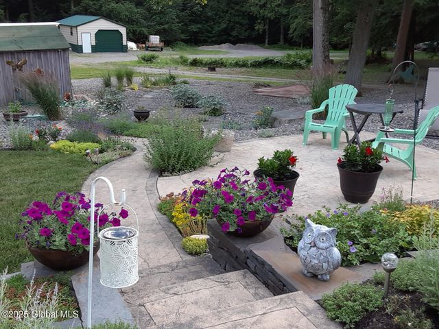 77 Davitt Lake Road, Poestenkill, NY 12018