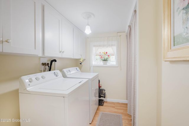 77 Davitt Lake Road, Poestenkill, NY 12018