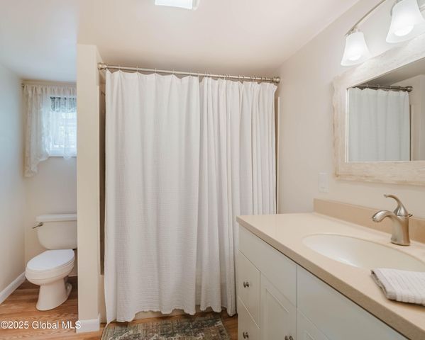 77 Davitt Lake Road, Poestenkill, NY 12018