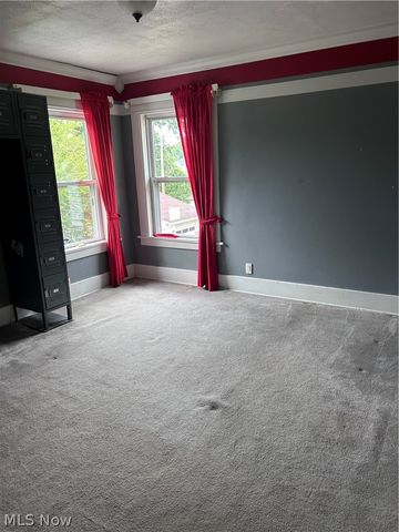 170 Woodbine Avenue SE, Warren, OH 44483