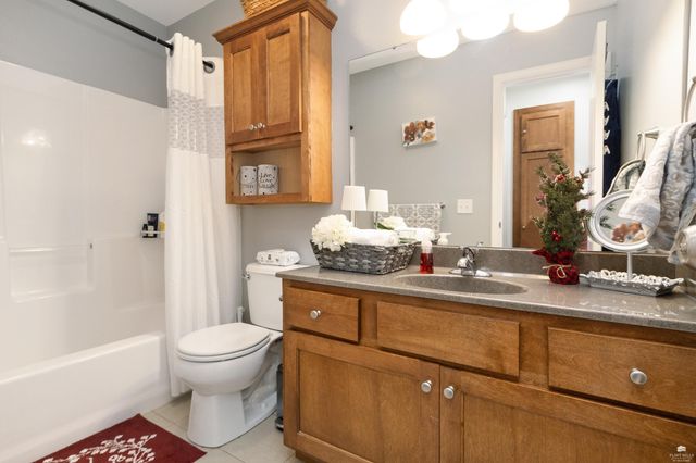 428 Haventon Drive, Manhattan, KS 66503