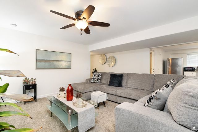 428 Haventon Drive, Manhattan, KS 66503