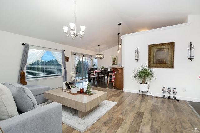 428 Haventon Drive, Manhattan, KS 66503