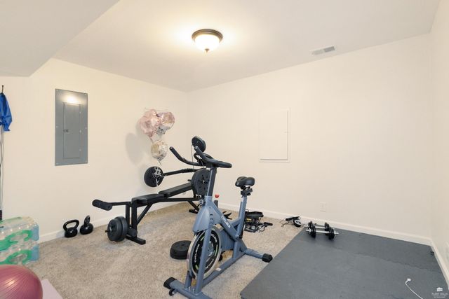 428 Haventon Drive, Manhattan, KS 66503