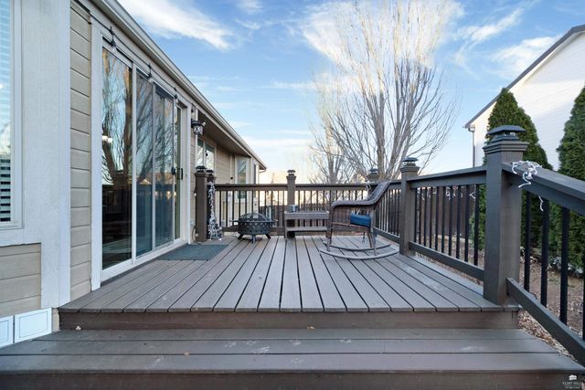 428 Haventon Drive, Manhattan, KS 66503