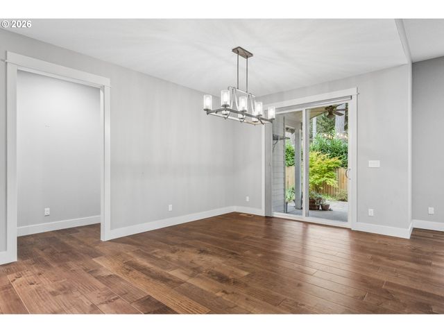 14330 Se CHRISTENSON Ct, Clackamas, OR 97015