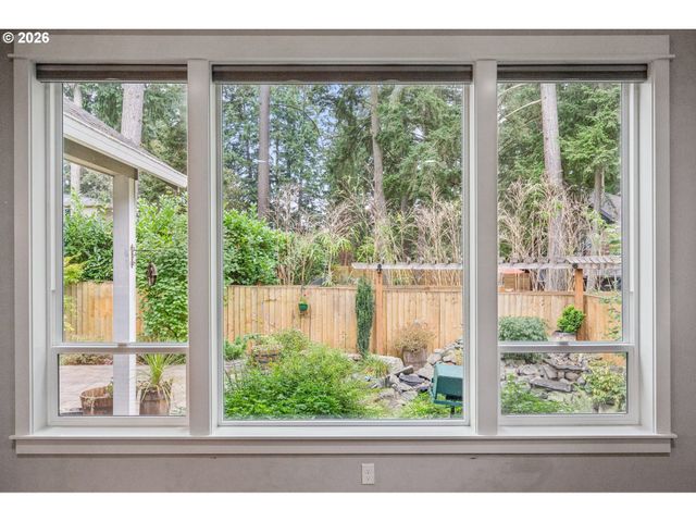 14330 Se CHRISTENSON Ct, Clackamas, OR 97015