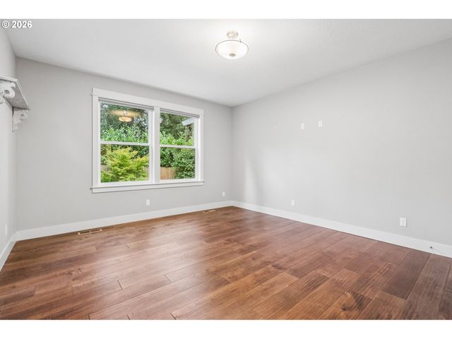 14330 Se CHRISTENSON Ct, Clackamas, OR 97015