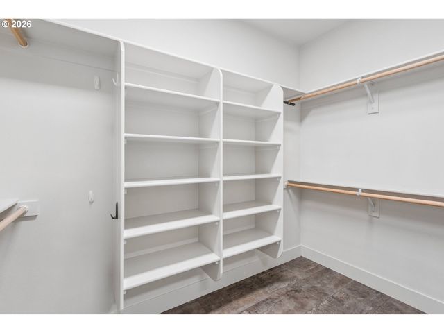 14330 Se CHRISTENSON Ct, Clackamas, OR 97015