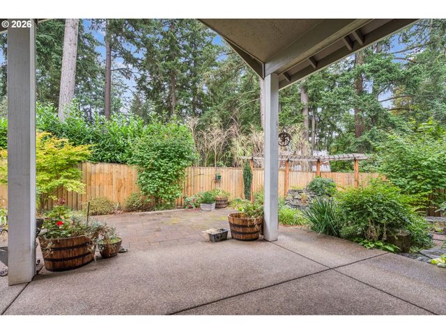 14330 Se CHRISTENSON Ct, Clackamas, OR 97015