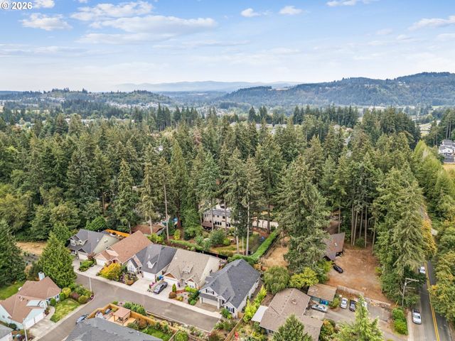 14330 Se CHRISTENSON Ct, Clackamas, OR 97015