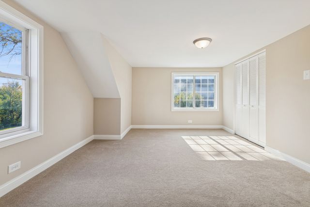 7705 Columbia Drive, Bridgeview, IL 60455