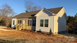 819 Wellwood Avenue, Statesville, NC 28677