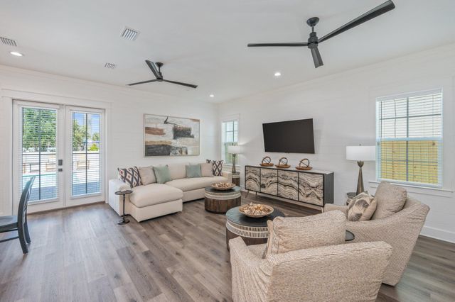 103 Cobia Street, Destin, FL 32541