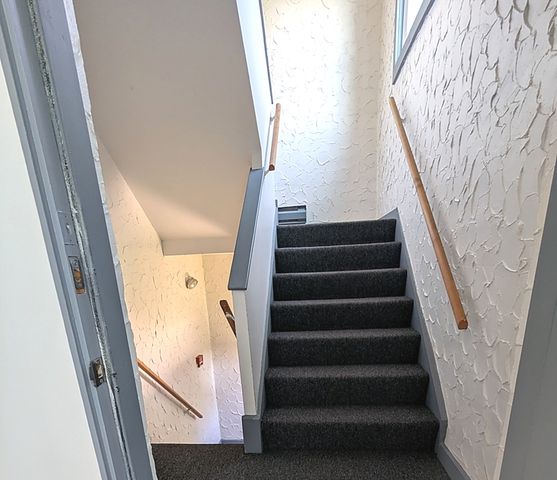 21W185 Tee Lane B, Itasca, IL 60143