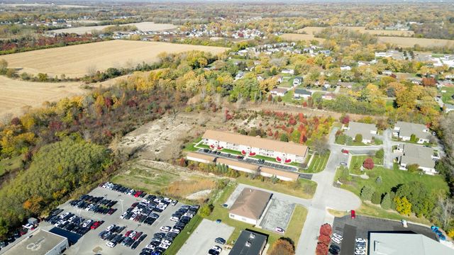 7961 Harrison Place, Merrillville, IN 46410