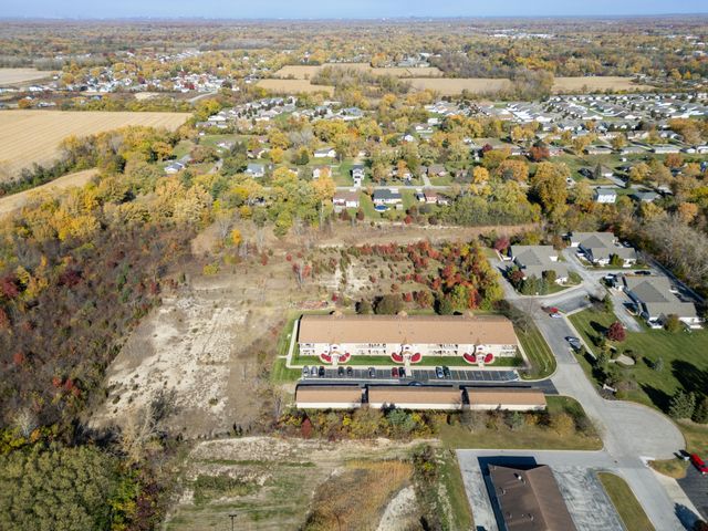 7961 Harrison Place, Merrillville, IN 46410