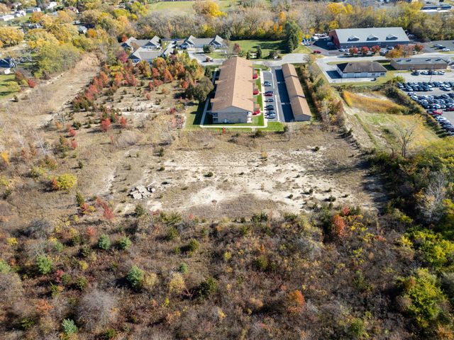 7961 Harrison Place, Merrillville, IN 46410