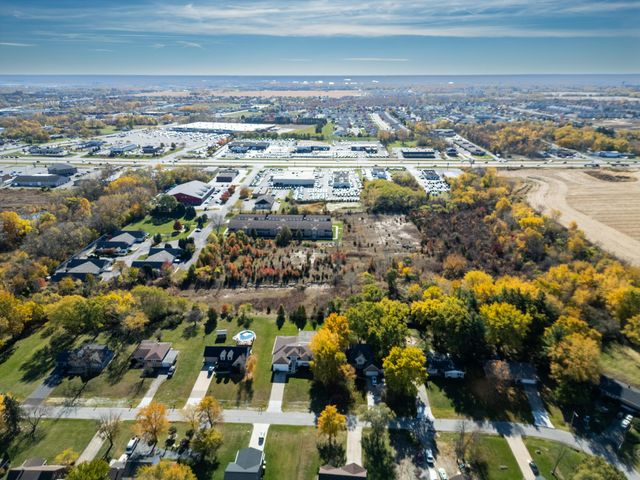 7961 Harrison Place, Merrillville, IN 46410