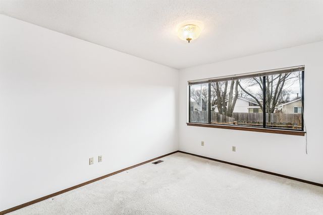 7700 E 13th St N Unit 6, Wichita, KS 67206