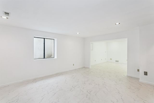 7700 E 13th St N Unit 6, Wichita, KS 67206