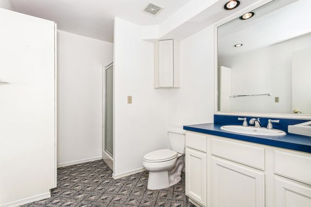 7700 E 13th St N Unit 6, Wichita, KS 67206