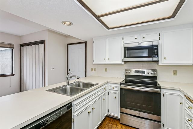 7700 E 13th St N Unit 6, Wichita, KS 67206