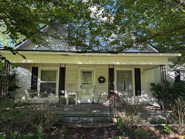 1046 Lakeway Drive, Russell Springs, KY 42642