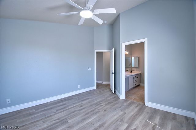 8401 Tiger Woods Avenue, Las Vegas, NV 89128