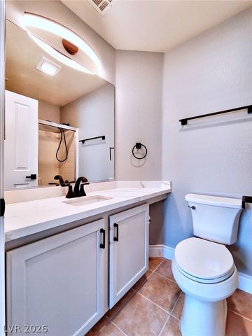 8401 Tiger Woods Avenue, Las Vegas, NV 89128