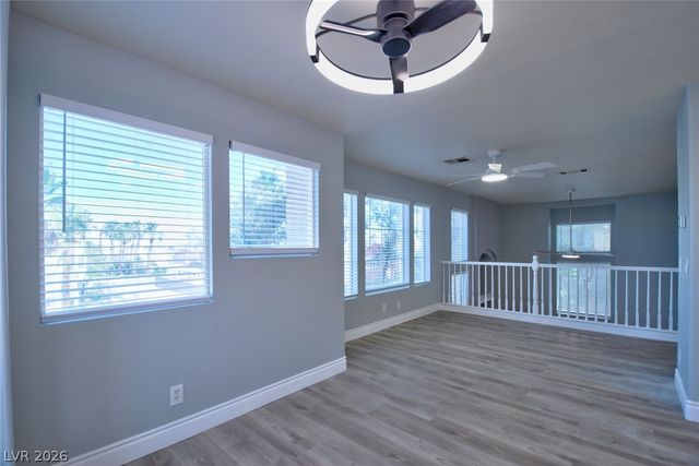 8401 Tiger Woods Avenue, Las Vegas, NV 89128