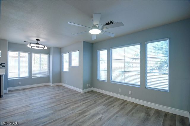 8401 Tiger Woods Avenue, Las Vegas, NV 89128