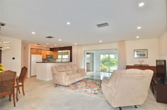 2321 SANDLEWOOD DRIVE, Venice, FL 34293