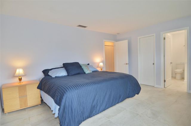 2321 SANDLEWOOD DRIVE, Venice, FL 34293