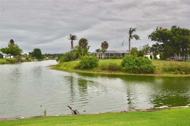 2321 SANDLEWOOD DRIVE, Venice, FL 34293