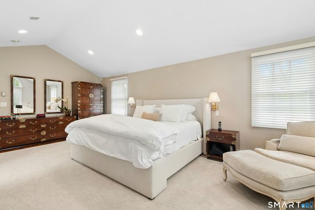 95 Alexandra Drive, Stamford, CT 06903