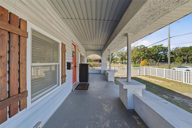 2107 E CHELSEA STREET, Tampa, FL 33610