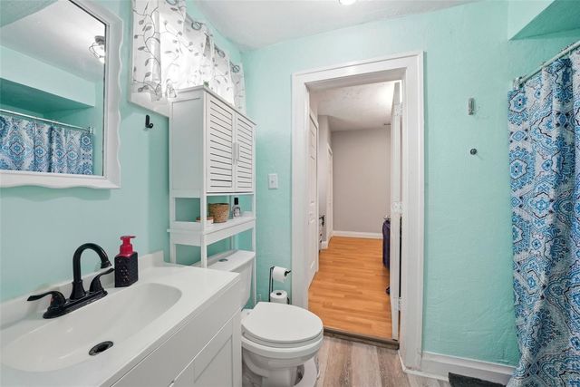 2107 E CHELSEA STREET, Tampa, FL 33610