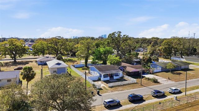 2107 E CHELSEA STREET, Tampa, FL 33610