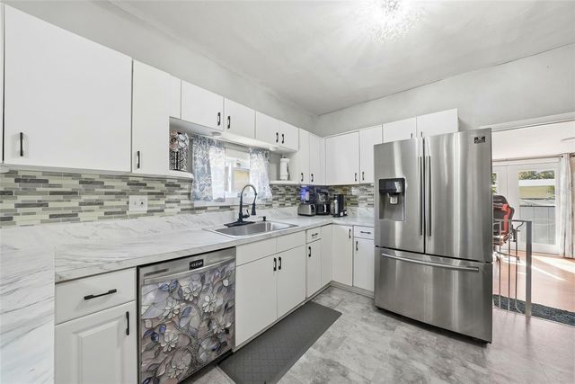 2107 E CHELSEA STREET, Tampa, FL 33610