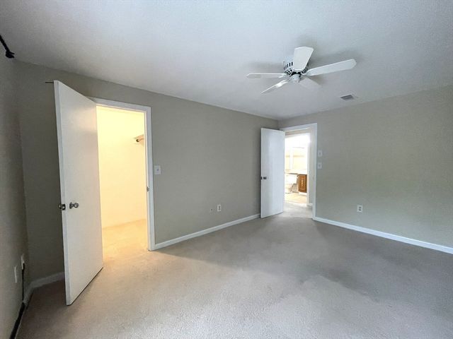 13 Walden Dr 5, Natick, MA 01760