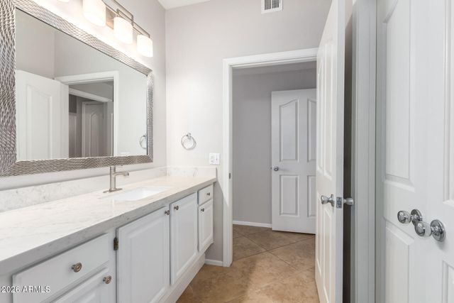 16013 S DESERT FOOTHILLS Parkway 1120, Phoenix, AZ 85048