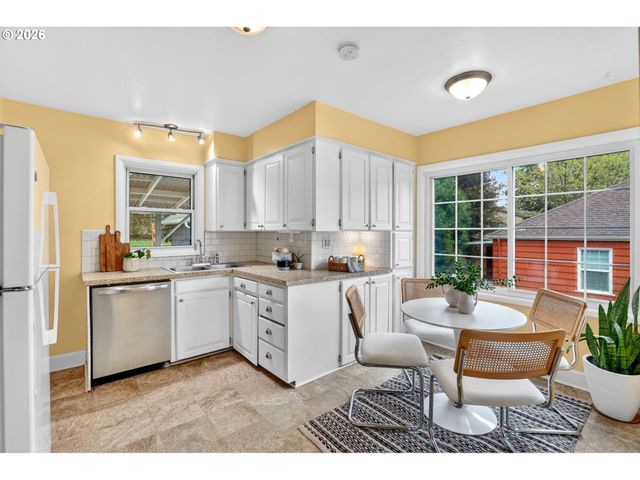 10670 Se 36TH Ave, Milwaukie, OR 97222