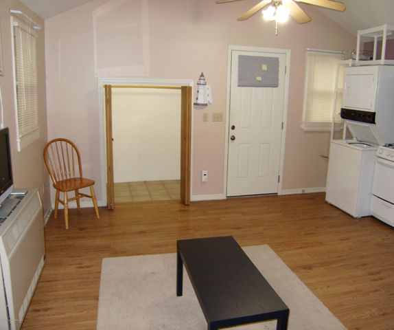 327 New Bedford Road Cottage, Belmar, NJ 07719
