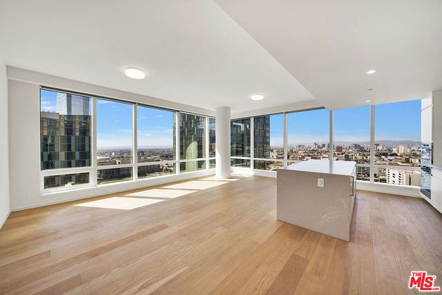 877 Francisco Street 3211, Los Angeles, CA 90017