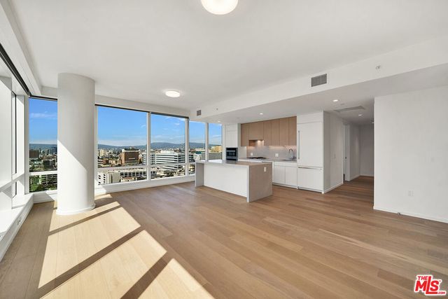 877 Francisco Street 3211, Los Angeles, CA 90017