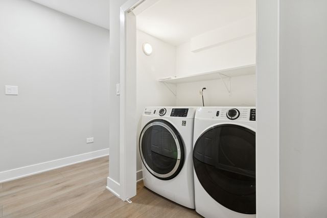 302 Hughes Avenue, Lockport, IL 60441